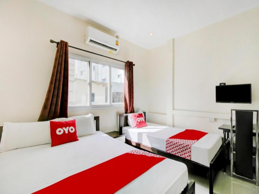 Oyo 253 Kk 11 Boutique Inn Банкок Екстериор снимка