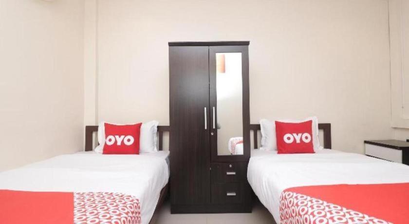 Oyo 253 Kk 11 Boutique Inn Банкок Екстериор снимка